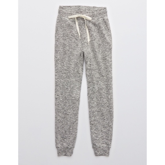 ⛔️ SOLD ⛔️ NWOT Aerie Offline Snowday Set - Picture 8 of 10